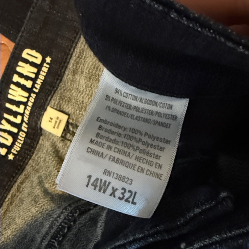 Idyll Wind Boot Stitch Jeans - Picture 5 of 9